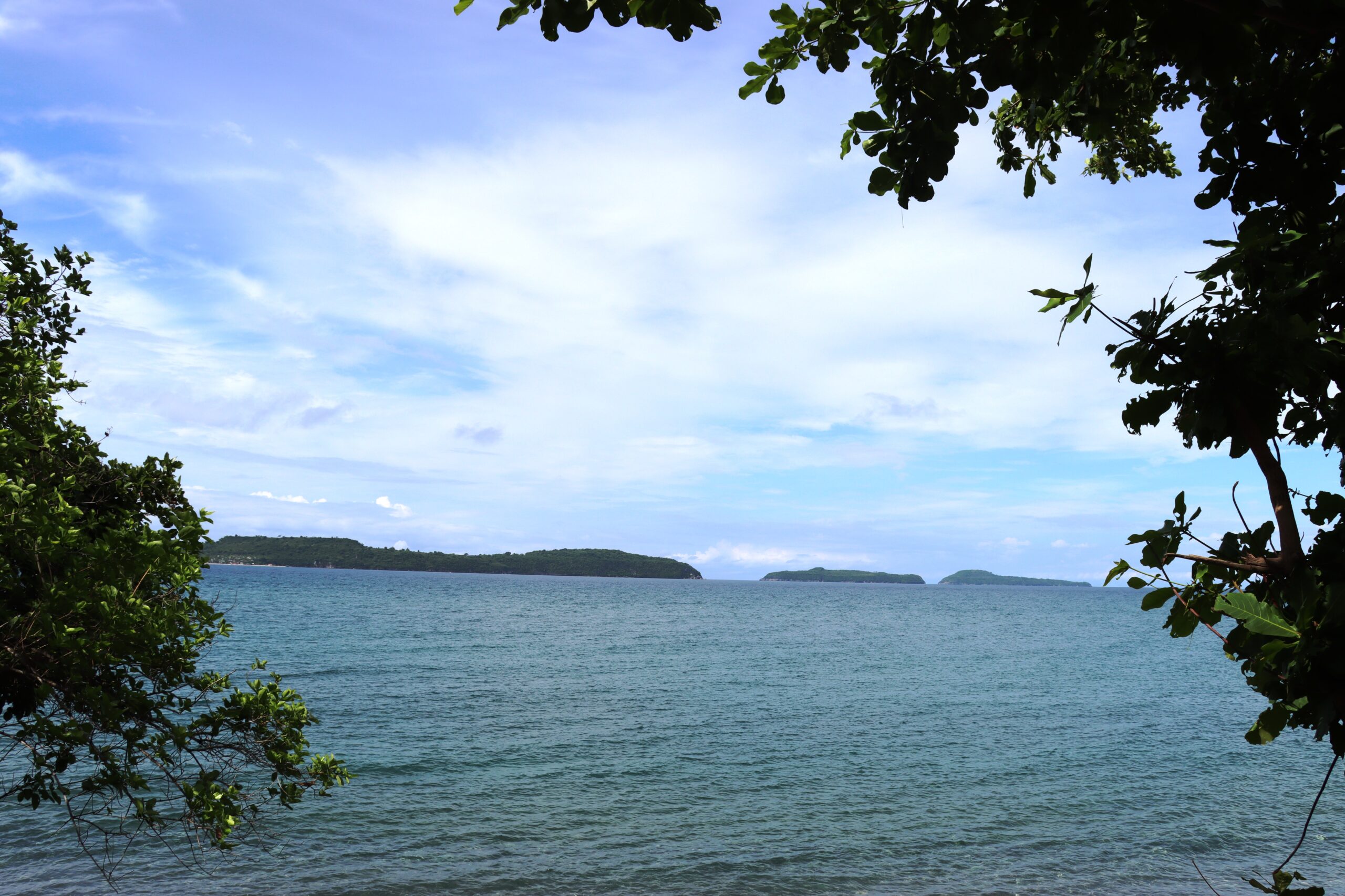 Tres Reyes Islands, Marinduque